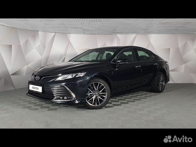 Toyota Camry 2.5 AT, 2022