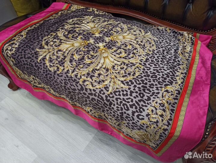 Шелковый платок versace италия 95cm