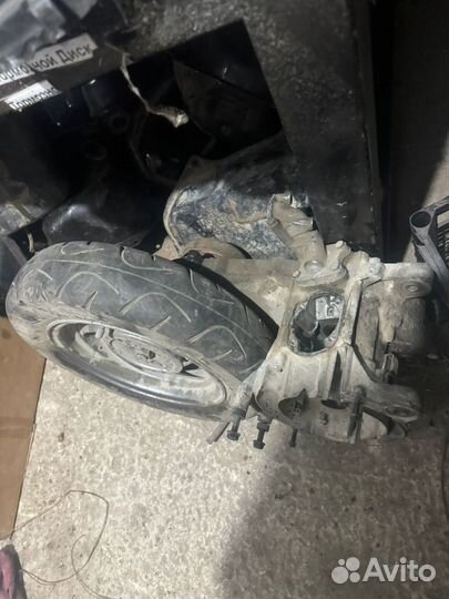 Заднее колесо Honda lead 50