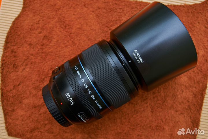 Samsung NX 60mm 2.8, в новом состоянии