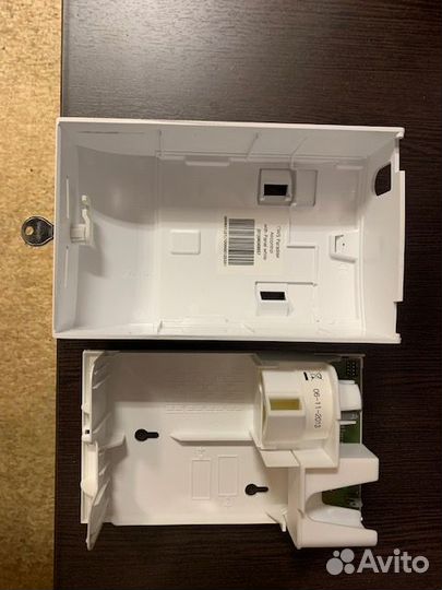 Автоматический диспенсер для ароматизации воздуха