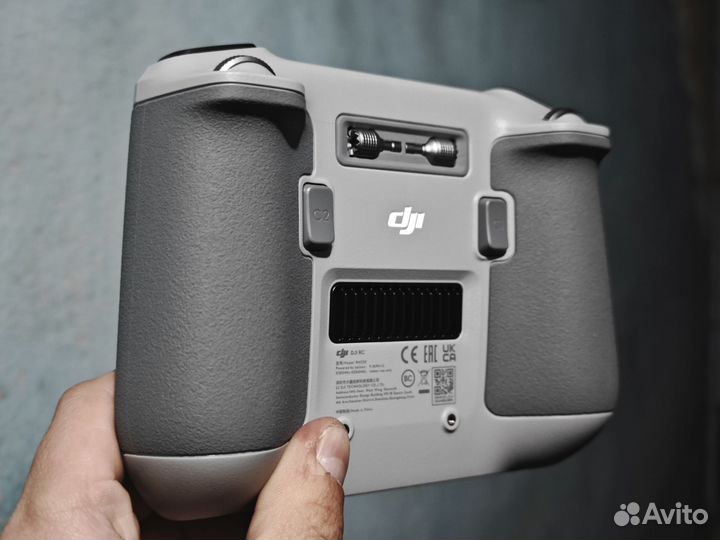 DJI RC (rm 330)