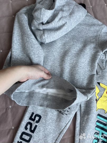 Костюм на мальчика H&M, 110 см