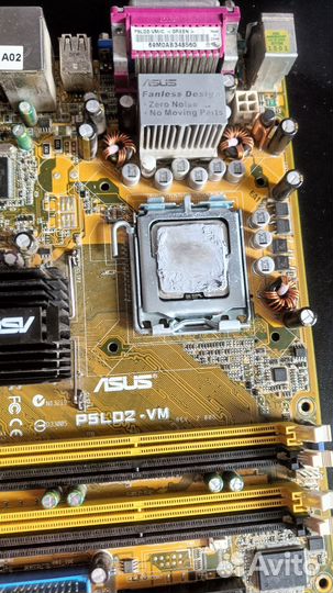 Материнская плата 775