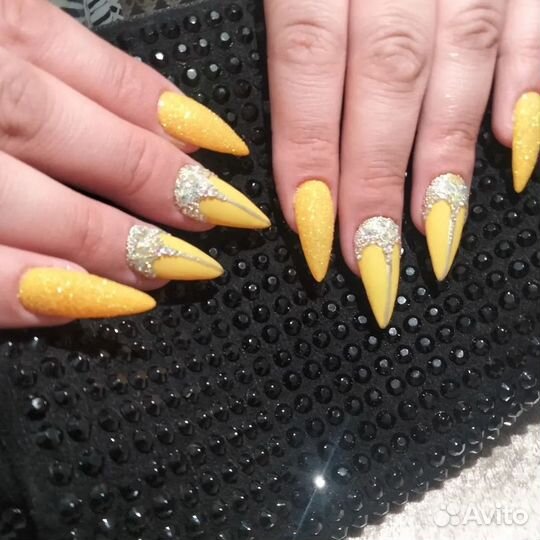 Наращивание ногтей на дому