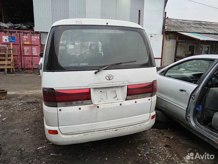 Авто в разбор на запчасти Toyota Hiace Regius