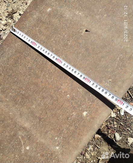 Швеллер металлический