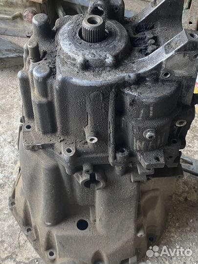 Коробка на запчасти на mercedes vito 2014