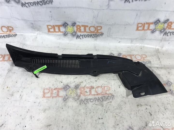 Подкрылок задний левый Nissan Murano (Z50) 2002