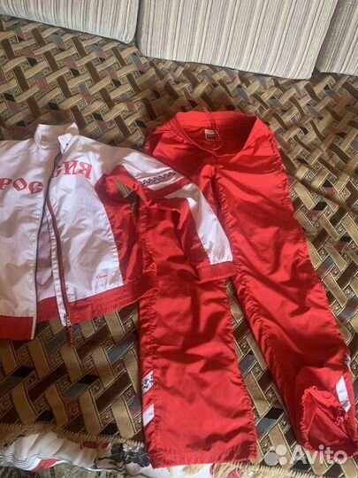 Спортивный костюм женский