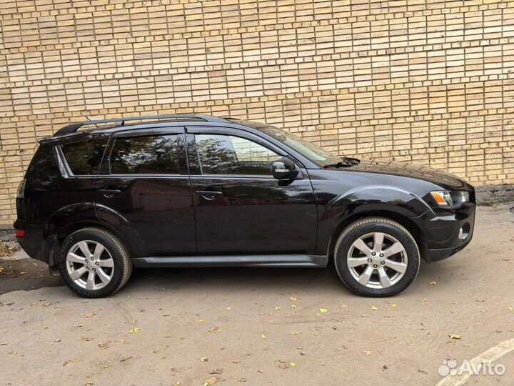 Mitsubishi Outlander 2.0 CVT, 2011, 168 500 км