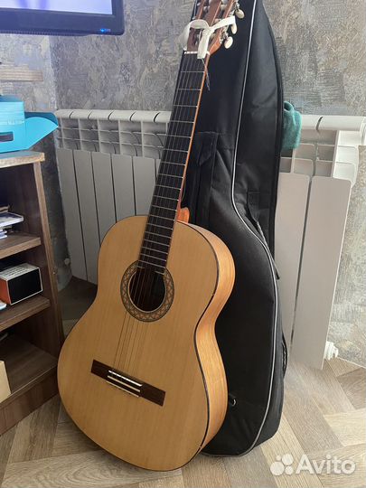 Гитара Yamaha c40m