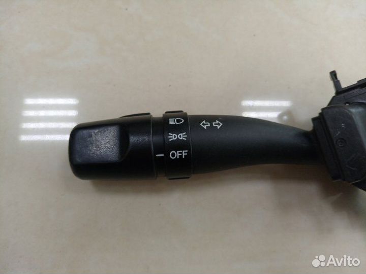 Подрулевой переключатель поворотов Hyundai Accent