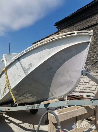 Пескоструйная очистка и обработка металла, пескост