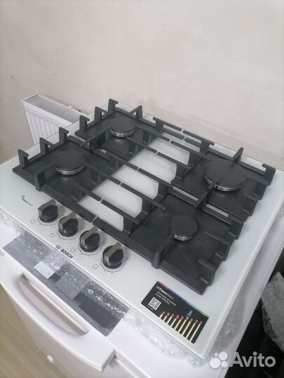 Газовая варочная панель Bosch новая белая 6 серия