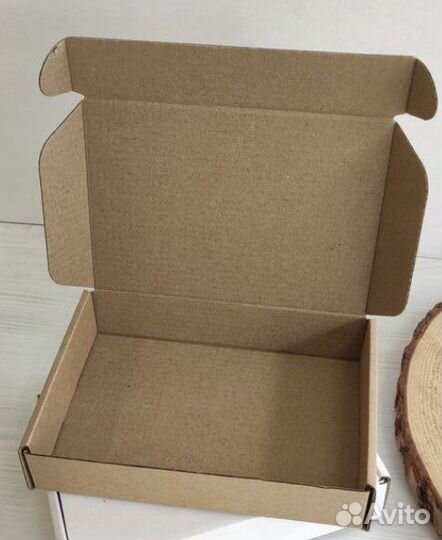 Коробка картонная самосборная