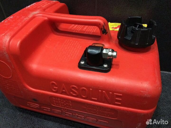 Бак пластиковый 12л (отличное состояние)