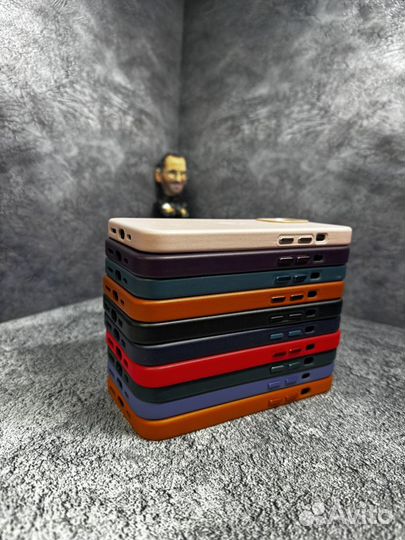 Leather case iPhone 13 magsafe с анимацией