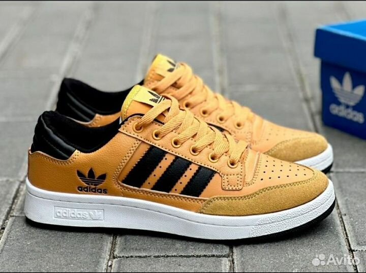 Кроссовки Adidas мужские