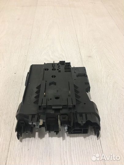 Блок предохранителей Mercedes Benz C200 W204