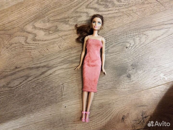 Кукла барби