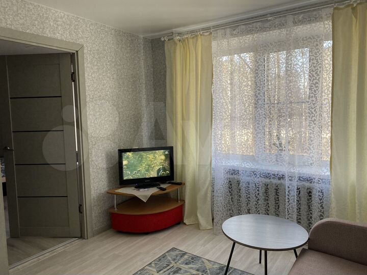 2-к. квартира, 57,1 м², 1/5 эт.