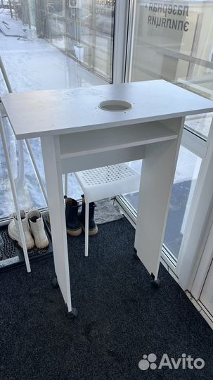 Стол для маникюра в 4 руки