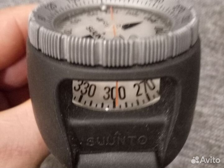 Компас suunto для дайвинга