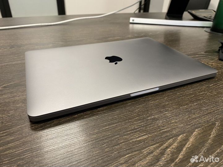 Macbook pro 13 retina 2017 i5 8Gb