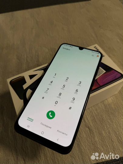 Samsung Galaxy A50, 4/64 ГБ