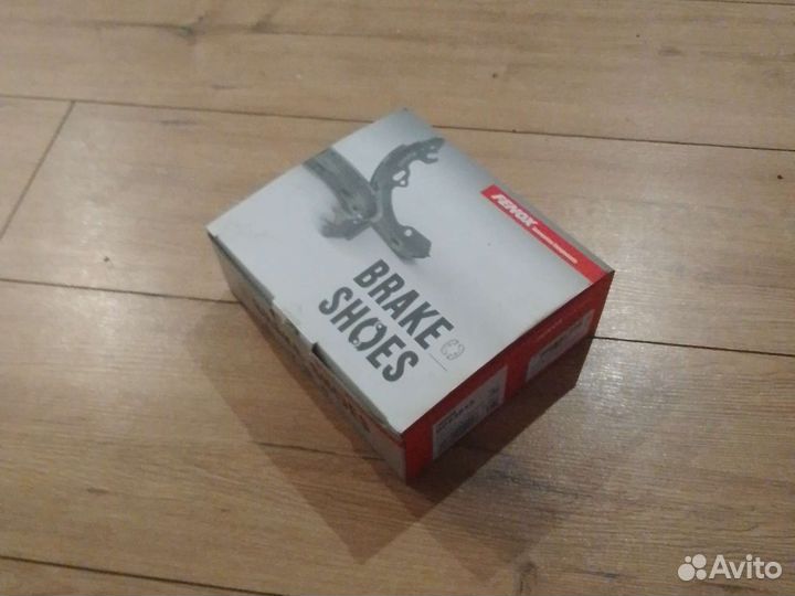 Тормозные колодки барабанные Ford
