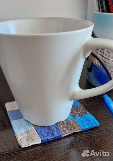 Подложка, подставка под стакан или кружку