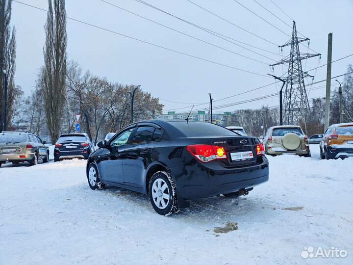 Chevrolet Cruze 1.6 МТ, 2010, 271 374 км