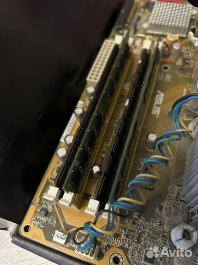 Материнка,память,видеокарта,cd rom