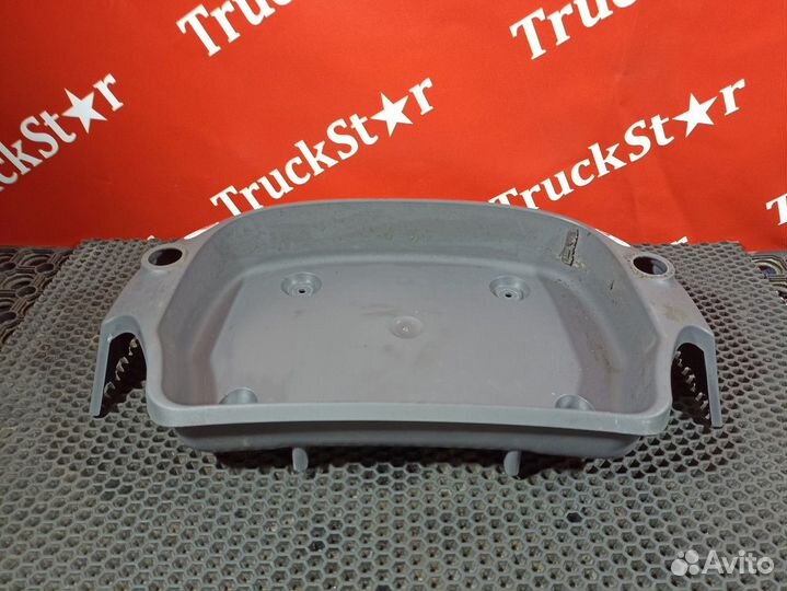 Полка панели приборов Daf XF105, Daf XF106