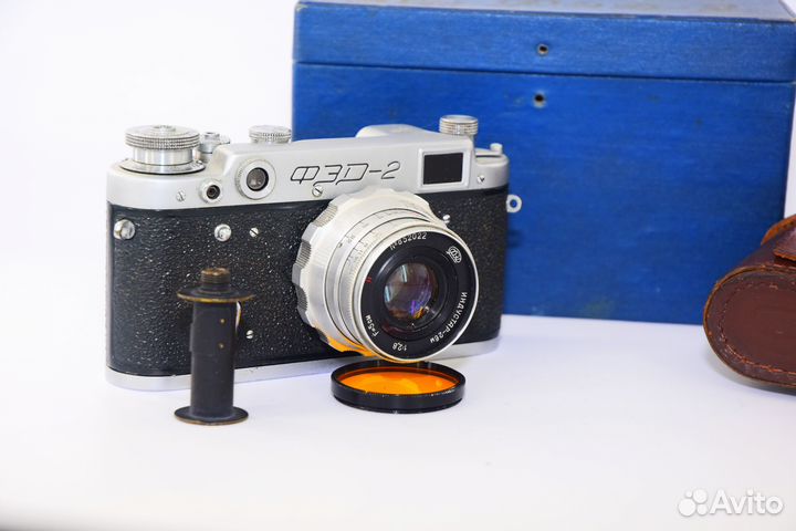 Фэд-2 Дальномерный пленочный фотоаппарат из СССР