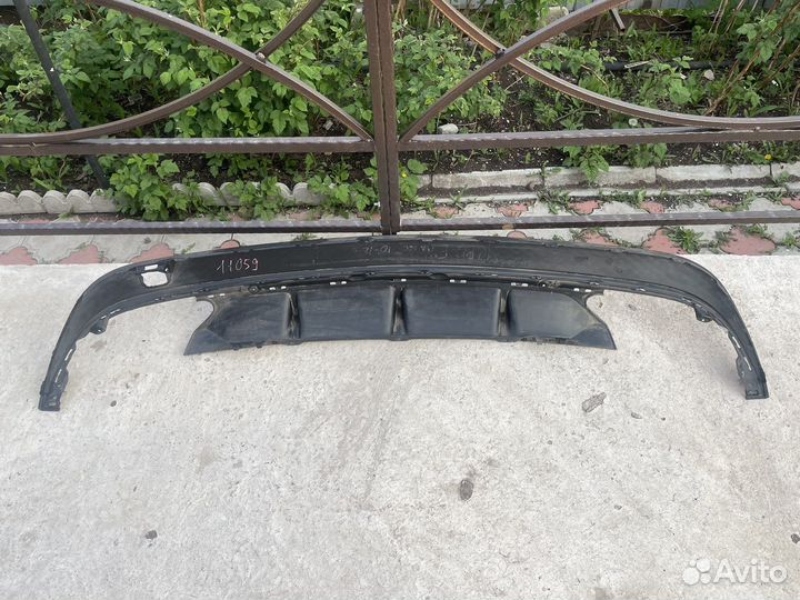 Губа (юбка) заднего бампера мерседес 207 рест