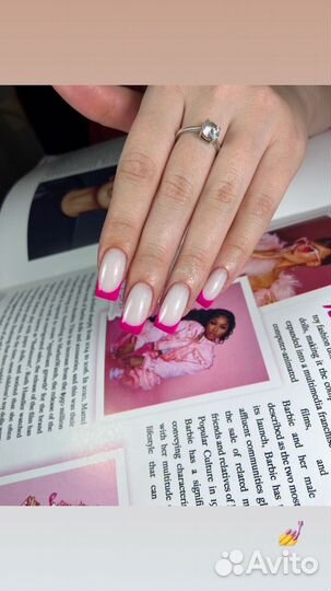 Маникюр и наращивание ногтей