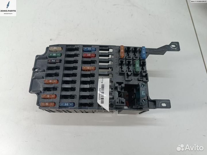 Блок реле 2085450040 на Mercedes W208 (CLK)