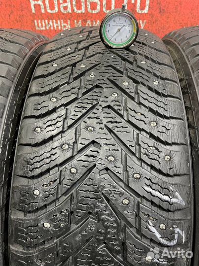 Nokian Tyres Hakkapeliitta 8 SUV 225/65 R17