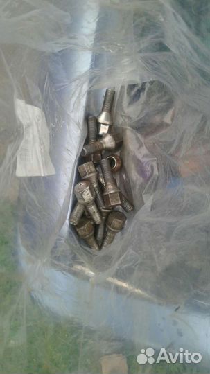 Колесные болты на ваз к литым дискам