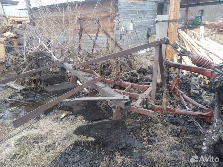 Плуг 4х корпусной