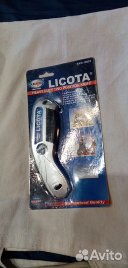 Нож малярный профессиональный licota