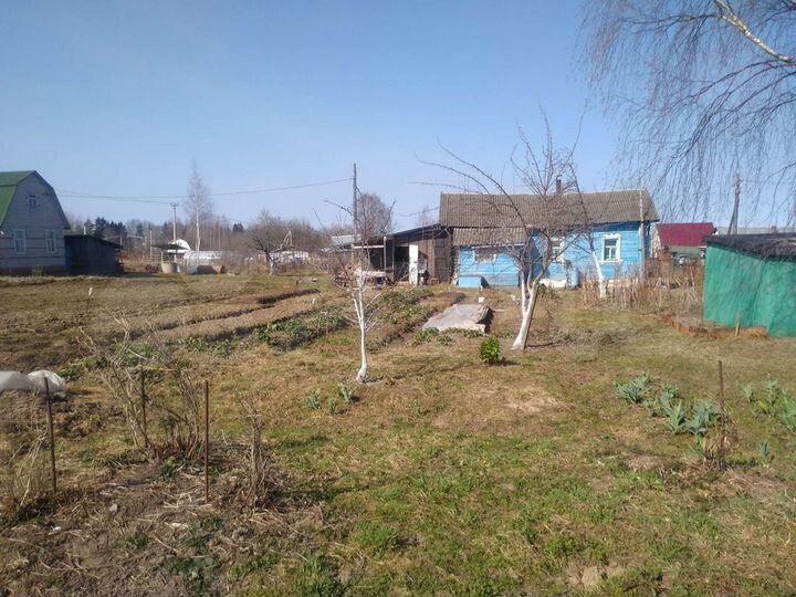 Дом 30 м² на участке 15 сот.