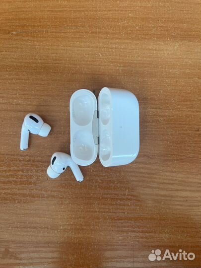 Беспроводные наушники