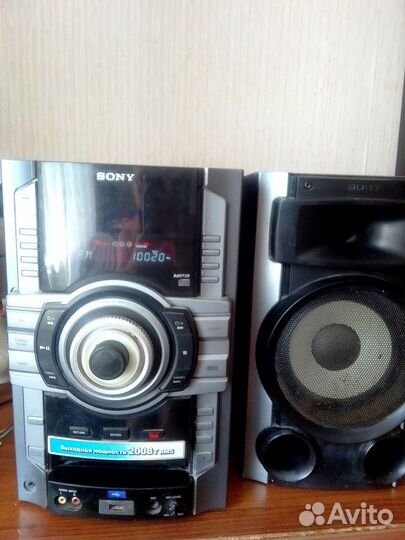 Музыкальный центр sony