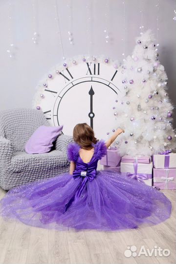 Красочное платье для девочки