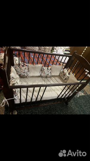 Детская кроватка