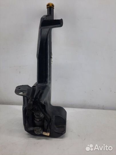 Бачок омывателя Opel Zafira B минивэн 1.6 Z16XE1