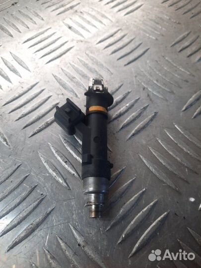 Форсунка Mazda 6 2 2.0 LF 2007